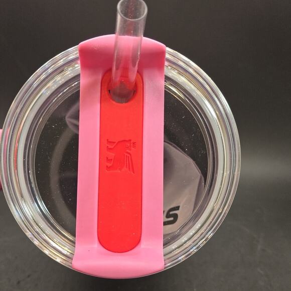 Stanley X Target Exclusive Pink Valentine 20oz NEW IN BOX limited Ed Hearts - Picture 7 of 9